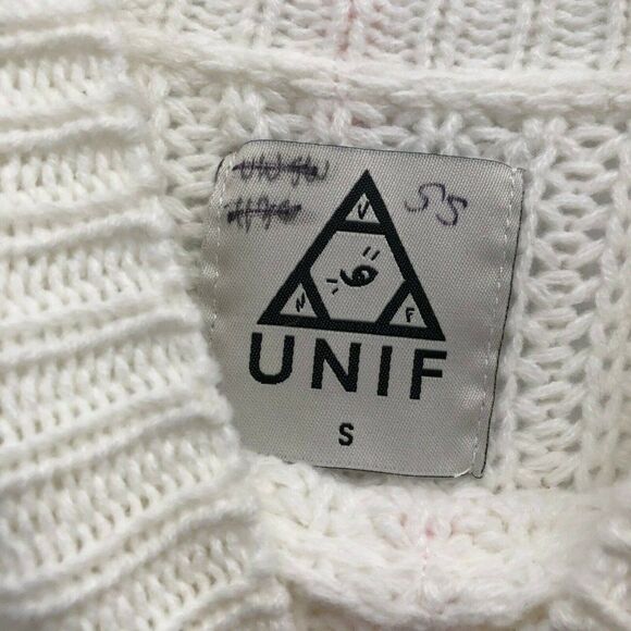 New UNIF White Chunky Sweater - Size S - Picture 4 of 5
